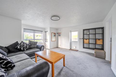 3 bedroom apartment for sale, Richmond House, 27 Rabling Road