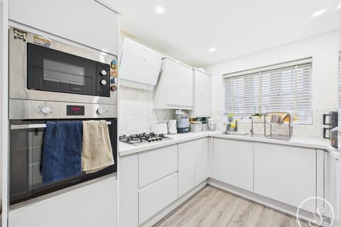 3 bedroom semi-detached house for sale, Cartmell Drive, Leeds