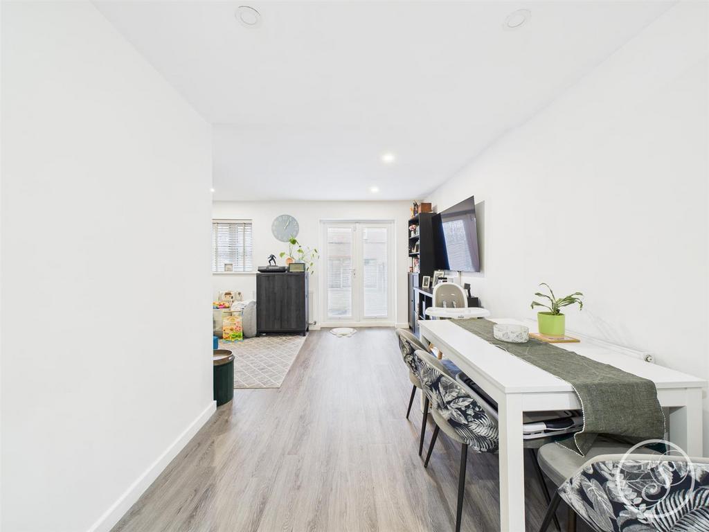 Lounge/dining area/kitchen