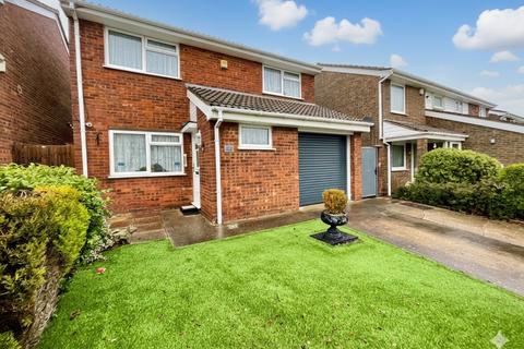 Buckingham Drive, Luton, Bedfordshire, LU2 9RD