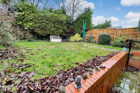 undefined, Buckingham Drive, Luton, Bedfordshire, LU2 9RD