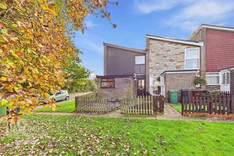 3 bedroom end of terrace house for sale - Gunton Lane, Costessey, Norwich