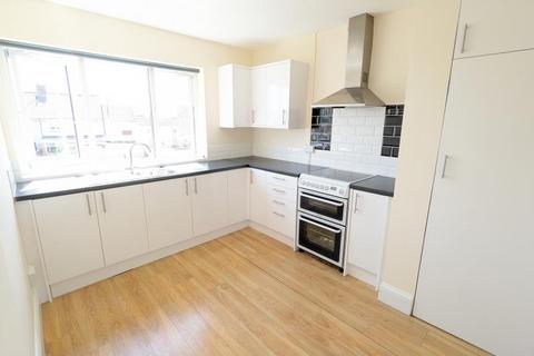 2 bedroom apartment to rent, High Street, Bristol BS11