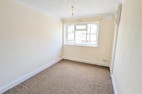 2 bedroom apartment to rent, High Street, Bristol BS11