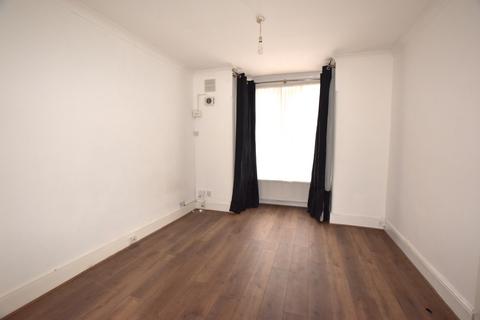 1 bedroom flat for sale, Rochester Avenue, Upton Park, E13 9JL