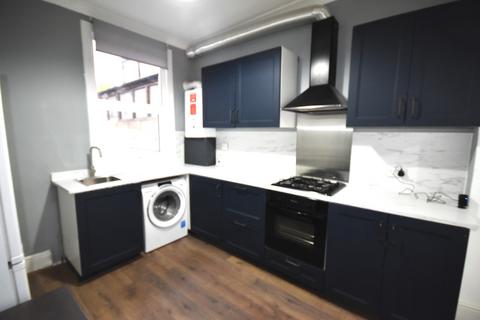 1 bedroom flat for sale, Rochester Avenue, Upton Park, E13 9JL