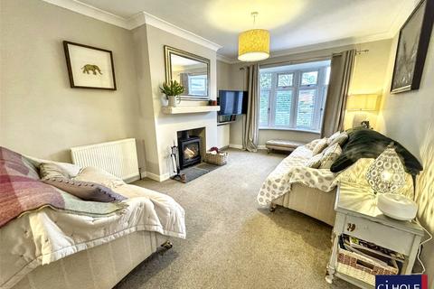 undefined, Green Lane, Hucclecote, GL3