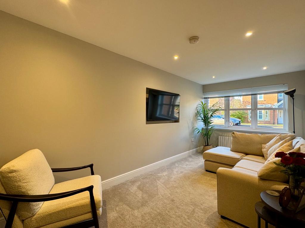 Family Room (Garage conversion)