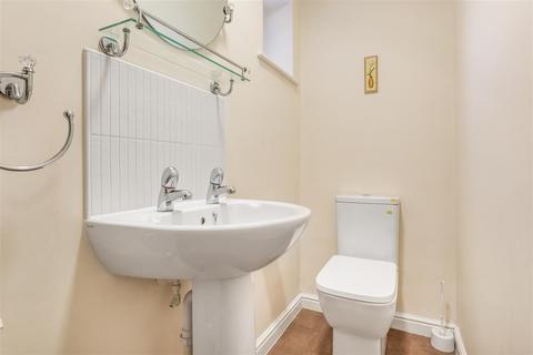 4 bedroom detached house for sale, Ten Shilling Drive, Coventry