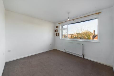 3 bedroom semi-detached house for sale, Churchill Grove, Tewkesbury,