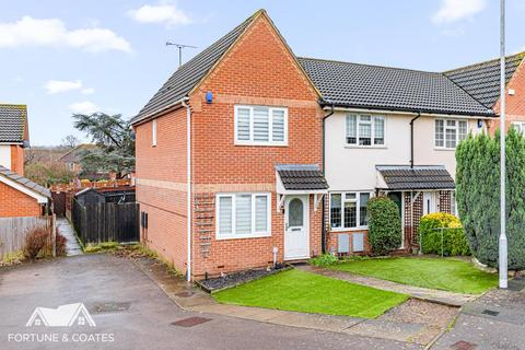 2 bedroom end of terrace house for sale, Margherita Road, Waltham Abbey