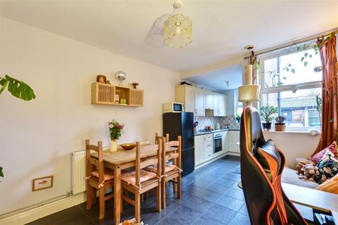 undefined, Springfield Gardens, Ilkeston