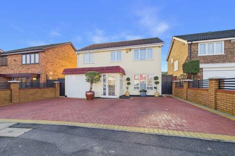 4 bedroom detached house for sale - St. Pauls Close, Aveley, Essex, RM15