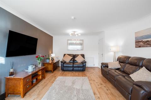 4 bedroom detached house for sale, Redwing Crescent, Coatbridge