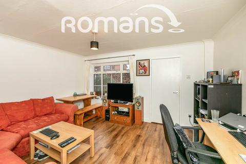 undefined, Armstrong Way, Woodley, Reading, RG5