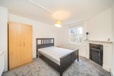 4 bedroom flat to rent, Upper Street, LONDON N1