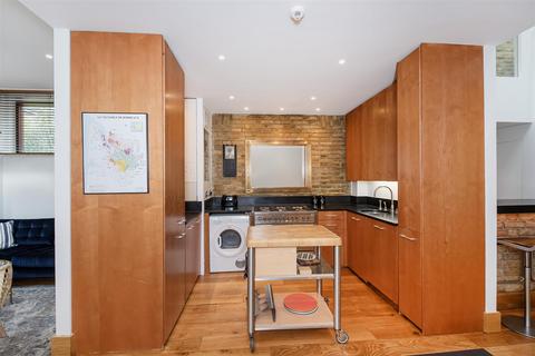 2 bedroom terraced house to rent, Tadema Road, Chelsea, London, SW10