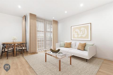3 bedroom flat to rent - Scott Avenue, London