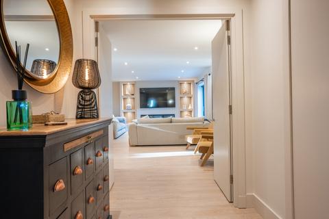 3 bedroom penthouse for sale, Panorama Road, Sandbanks, Poole, Dorset, BH13