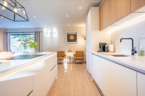 3 bedroom penthouse for sale, Panorama Road, Sandbanks, Poole, Dorset, BH13
