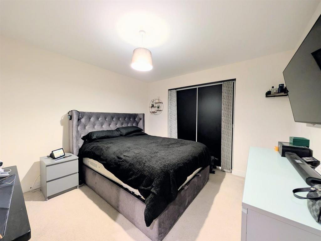 Bedroom x3