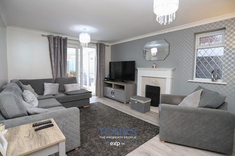 2 bedroom semi-detached house for sale, Clifton Road, Halesowen B62