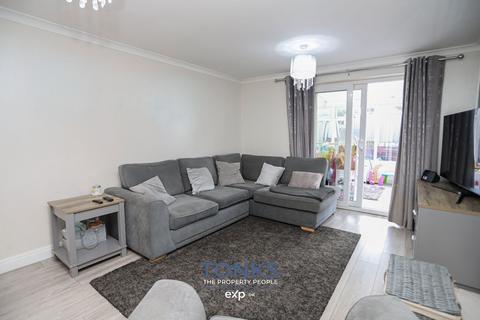 2 bedroom semi-detached house for sale, Clifton Road, Halesowen B62