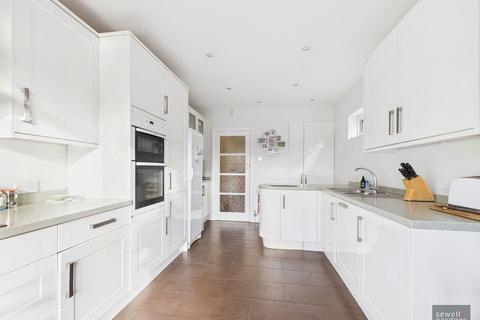 4 bedroom detached house for sale, Harford Drive, Watford, WD17 3DQ