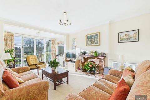 4 bedroom detached house for sale, Harford Drive, Watford, WD17 3DQ