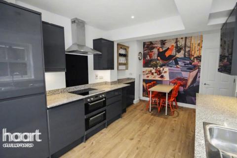 undefined, Chestnut Road, Guildford