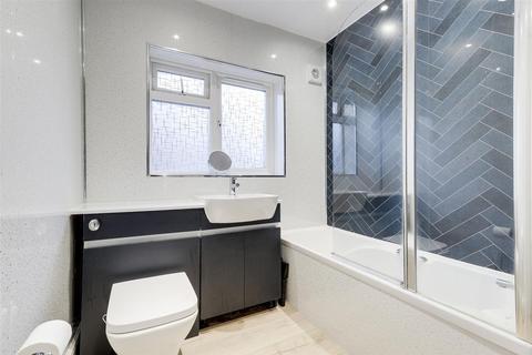2 bedroom detached bungalow for sale, St. Albans Road, Nottingham NG5