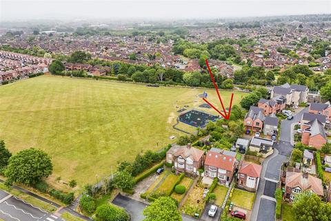 undefined, Ruddington Lane, Nottingham NG11