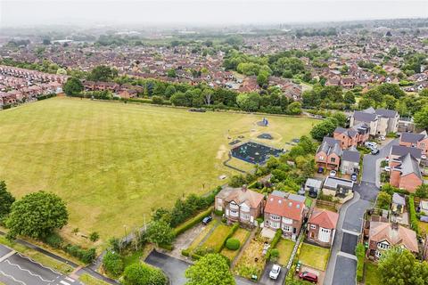 undefined, Ruddington Lane, Nottingham NG11