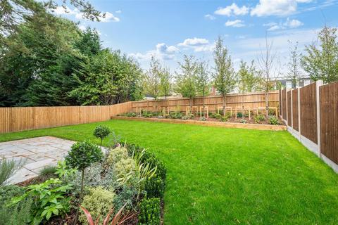undefined, Shelvers Way, Tadworth