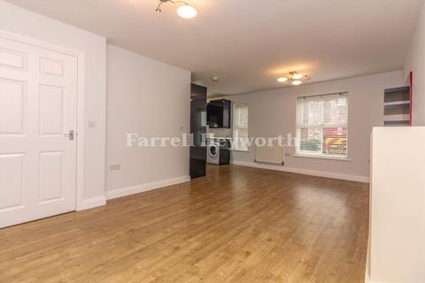 2 bedroom house for sale, Marchwood Close, Bolton BL6