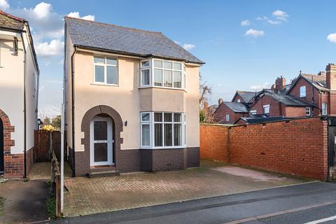 3 bedroom detached house for sale, Baysham Street, Whitecross, Hereford, HR4