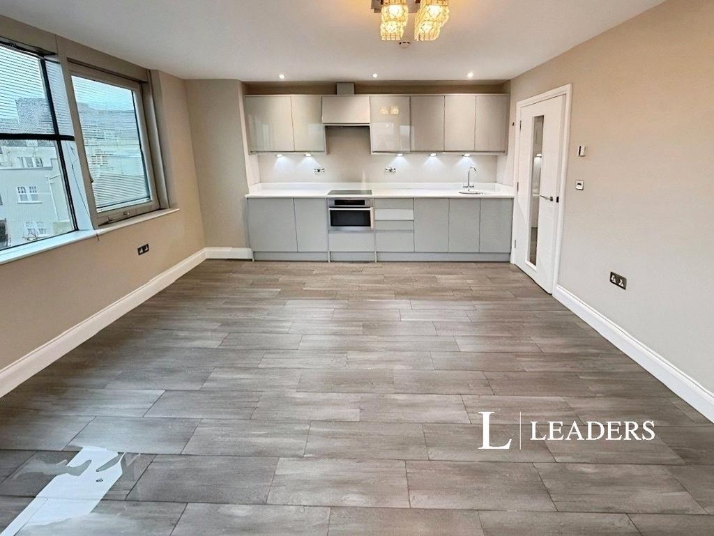 Living Area/Kitchen