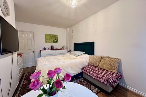 3 bedroom terraced house for sale, St. Peters Road, Didcot, OX11