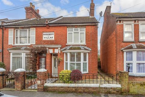 3 bedroom end of terrace house for sale, Christchurch Road, Ashford TN23