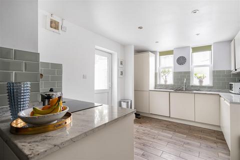 undefined, Richmond Park Road, Kingston Upon Thames KT2