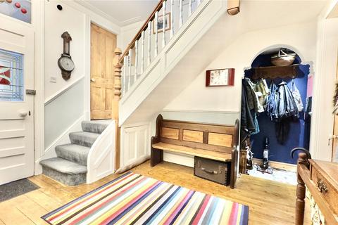 6 bedroom semi-detached house for sale, Kings Avenue, Meols, Merseyside, CH47