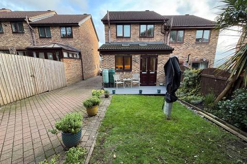 2 bedroom semi-detached house for sale, Capas Heights Way, Heckmondwike