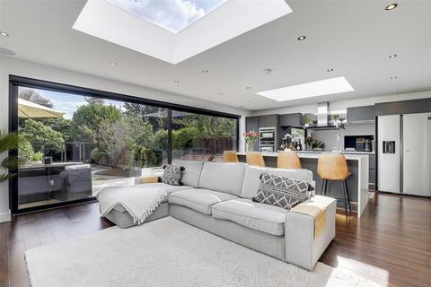 3 bedroom semi-detached house for sale, Elmhurst Avenue, Nottingham NG3