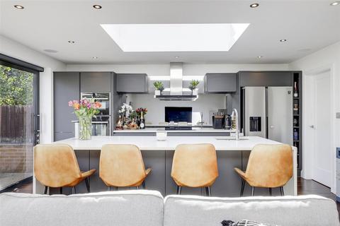 3 bedroom semi-detached house for sale, Elmhurst Avenue, Nottingham NG3