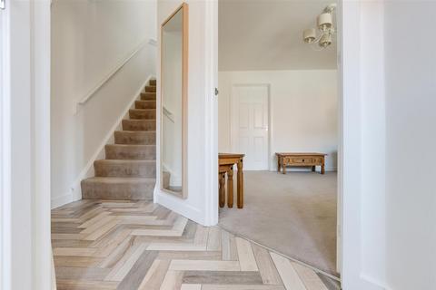 3 bedroom semi-detached house for sale, Spitfire Way, Nottingham NG15