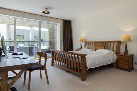 4 bedroom terraced house for sale, Plantation Avenue, Trumpington, Cambridge