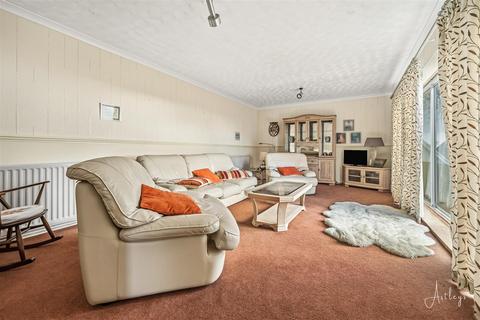 undefined, Heol Glasnant, Killay, Swansea