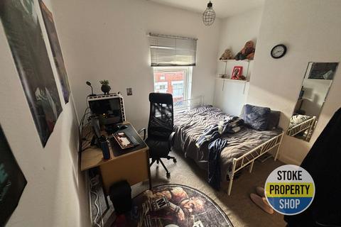 2 bedroom terraced house for sale, Ashford Street, Stoke-on-Trent ST4
