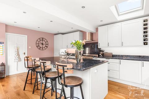 undefined, Theydon Grove, Epping CM16