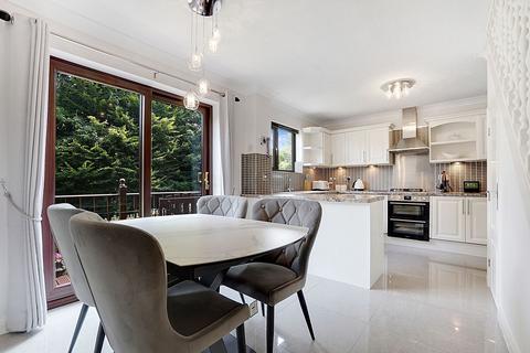 3 bedroom detached house for sale, Forestdale Road, Chatham, ME5